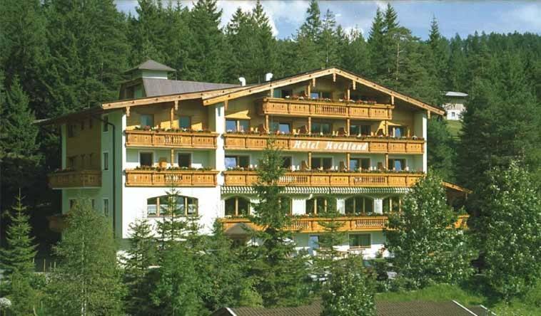 Hotel Hochland Лойташ Екстериор снимка