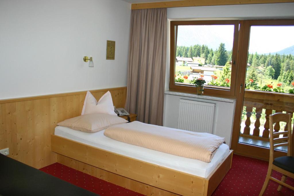 Hotel Hochland Лойташ Стая снимка